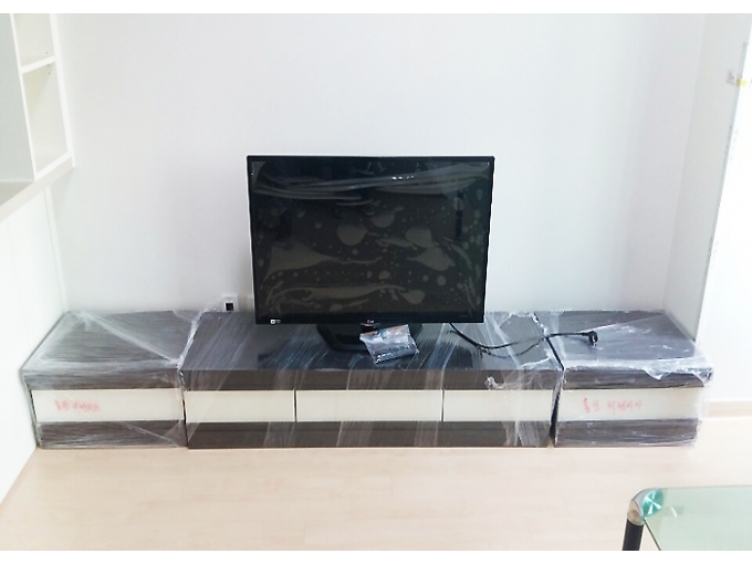 가구 렌탈 TV stand (black&white)